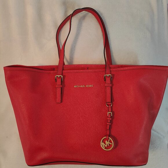 Michael Kors hot pink satchel - Picture 1 of 3